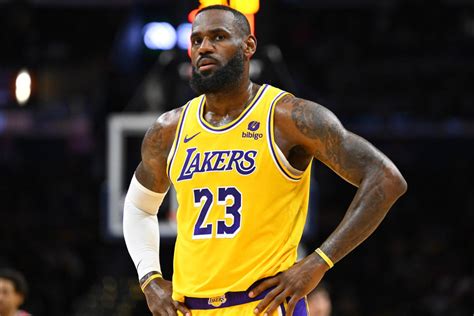 NBA Playoff Picture: Everything at stake entering Friday with 17 teams.